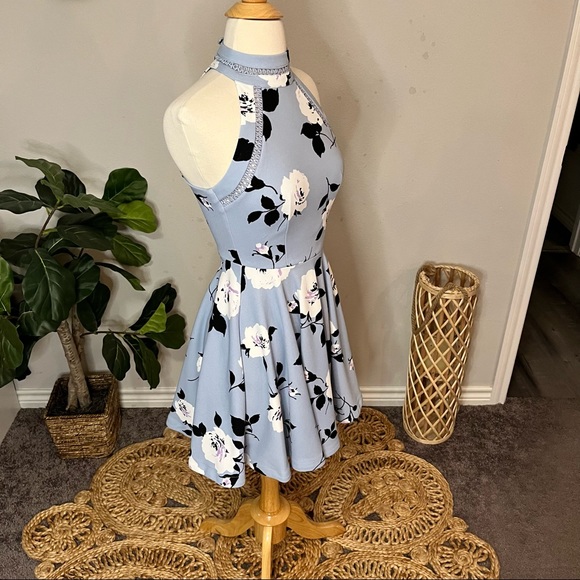 NWT B Darlin Womens Floral Halter Fit & Flare Dress - Picture 5 of 9